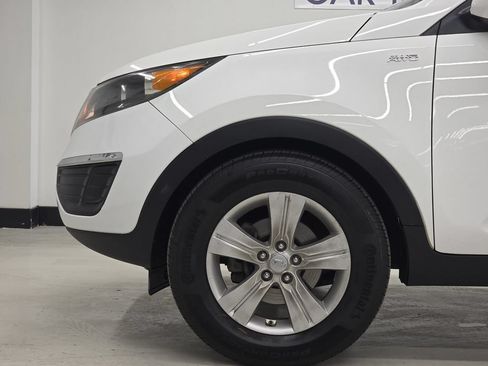Used 2011 Kia Sportage LX w/ Convenience Pkg AWD/4WD image 36