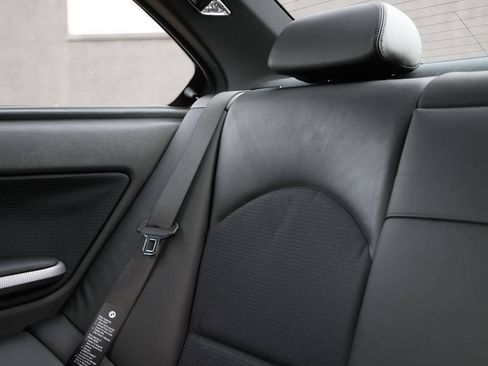 Used 2005 BMW M3 Coupe RWD image 78