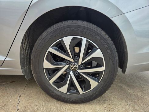 Used 2024 Volkswagen Jetta S FWD image 30