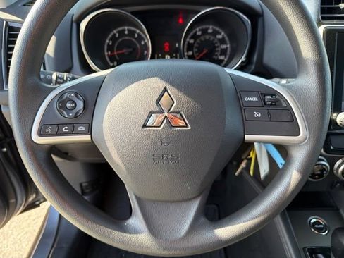 Used 2026 Mitsubishi Outlander Sport ES AWD/4WD image 29