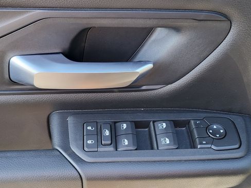 New 2026 RAM 1500 Express AWD/4WD image 8