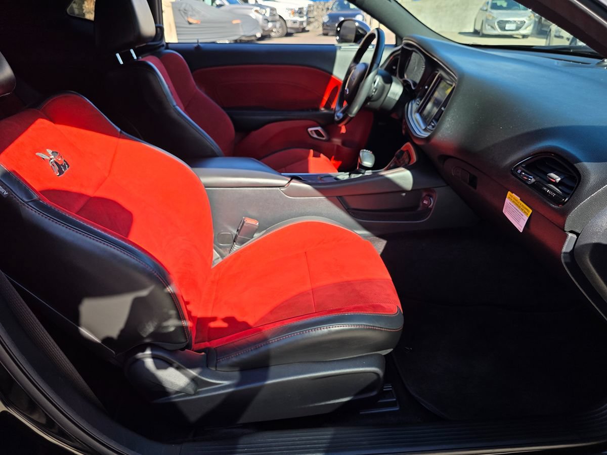 Used 2018 Dodge Challenger R/T Scat Pack RWD image 17