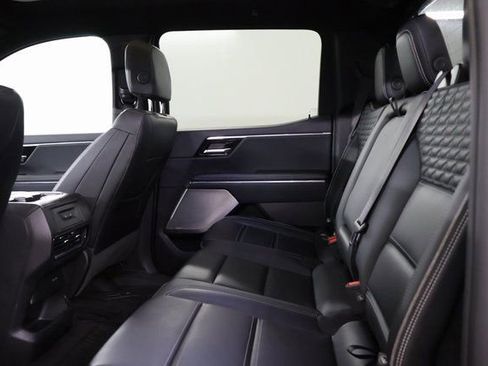 Used 2024 GMC Sierra EV Denali AWD/4WD image 29