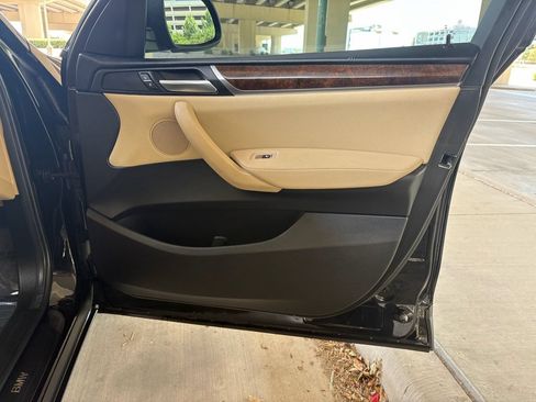Used 2017 BMW X3 sDrive28i RWD image 25