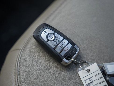 Used 2020 Ford Explorer Limited image 49