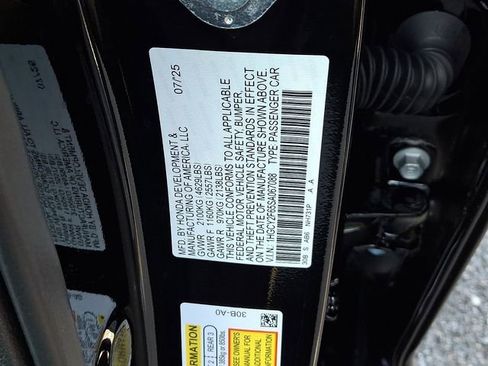 Certified 2025 Honda Accord EX-L image 28