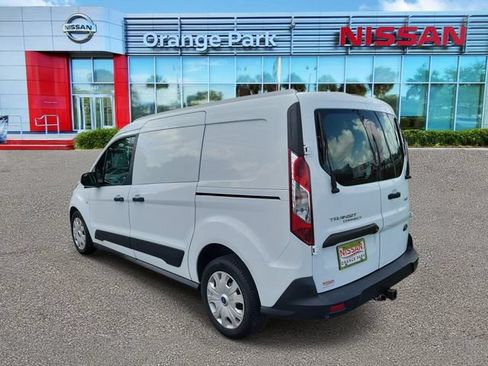 Used 2019 Ford Transit Connect XLT w/ Trailer Tow Package FWD image 3