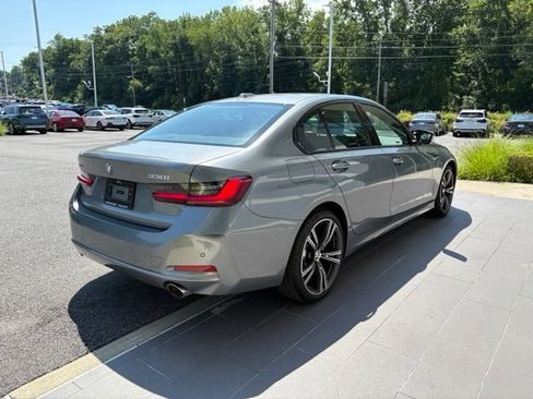 Used 2023 BMW 330i xDrive Sedan w/ Driving Assistance Package AWD/4WD image 7