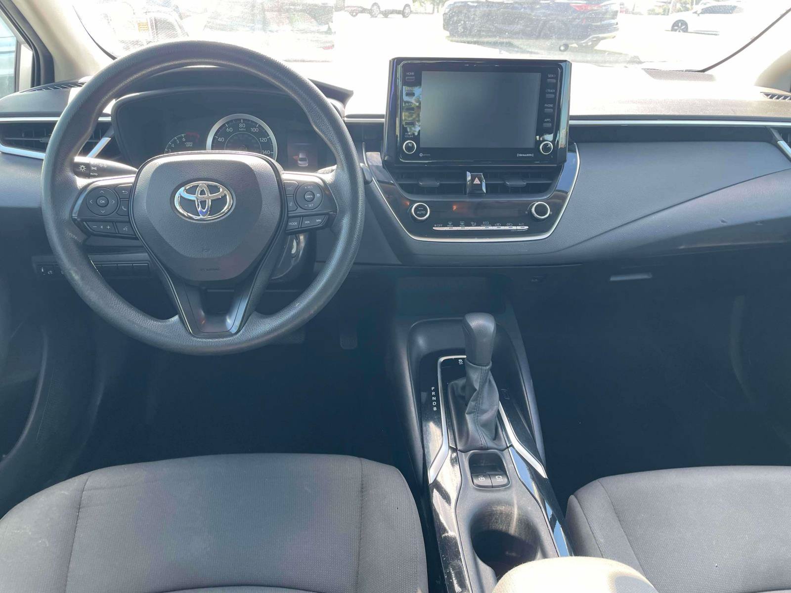Used 2022 Toyota Corolla LE FWD image 15