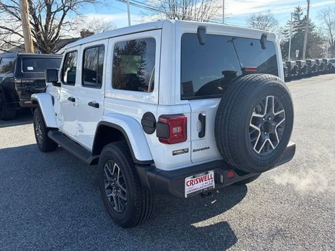 New 2026 Jeep Wrangler Unlimited Sahara AWD/4WD image 5