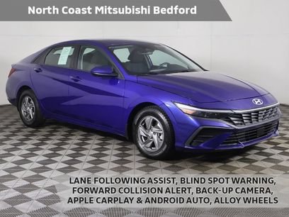 Used 2025 Hyundai Elantra SE