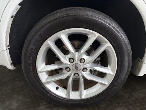 Used 2021 Dodge Durango GT AWD/4WD image 41