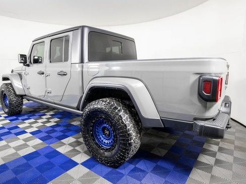 Used 2023 Jeep Gladiator Sport S image 7