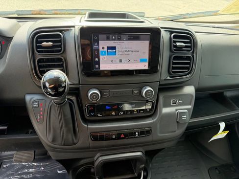Used 2025 RAM ProMaster 2500 image 21