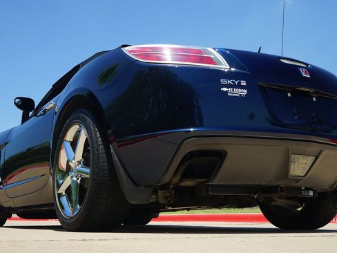 Used 2008 Saturn Sky Red Line RWD image 10