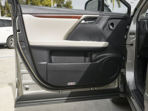 Used 2020 Lexus RX 350 AWD w/ Premium Package image 31