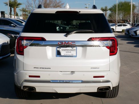 Used 2021 GMC Acadia Denali w/ Denali Ultimate Package image 7