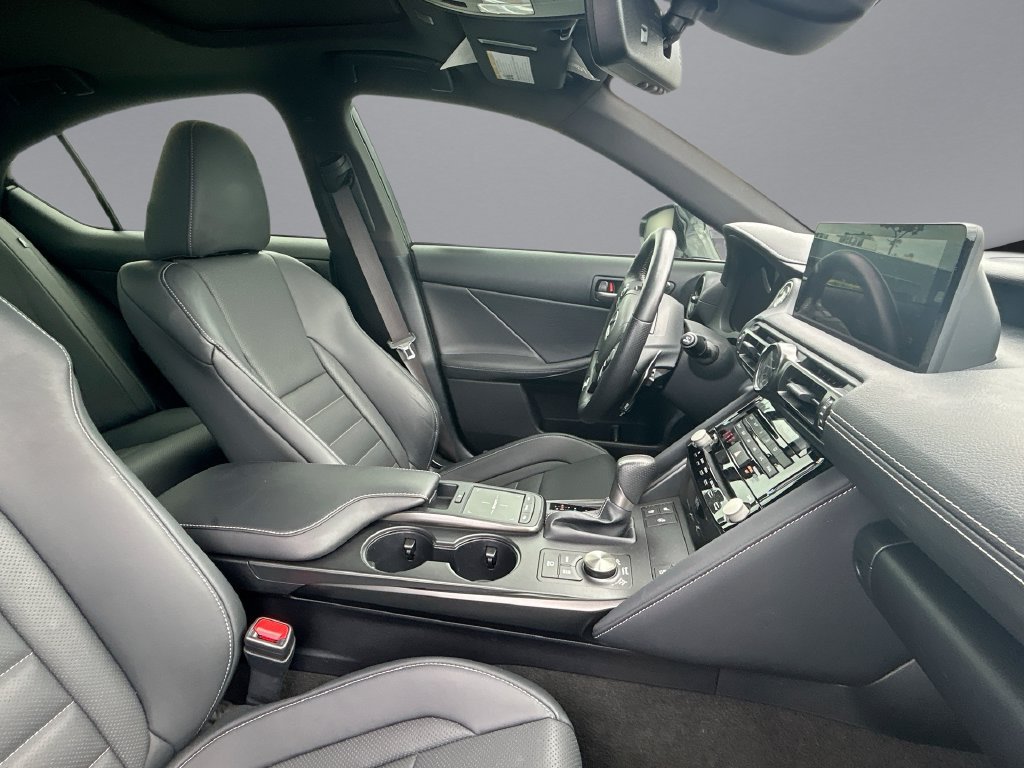 Used 2023 Lexus IS 350 F Sport RWD image 29