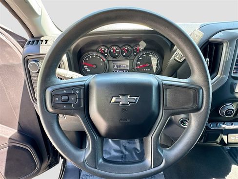 Used 2024 Chevrolet Silverado 1500 Custom Trail Boss w/ Turbomax Blackout Package image 11