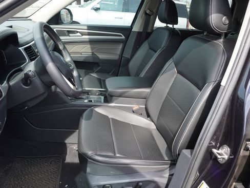 Used 2023 Volkswagen Atlas SE FWD image 9