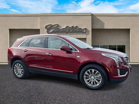 Used 2018 Cadillac XT5 Luxury w/ Driver Awareness Package AWD/4WD image 1