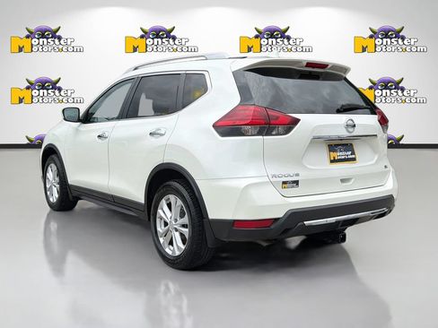 Used 2017 Nissan Rogue SV FWD image 7