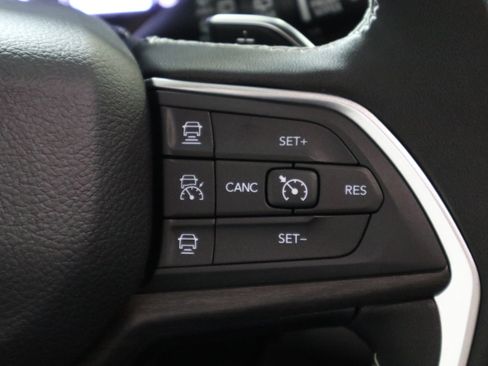 New 2025 Jeep Grand Cherokee L Limited image 31