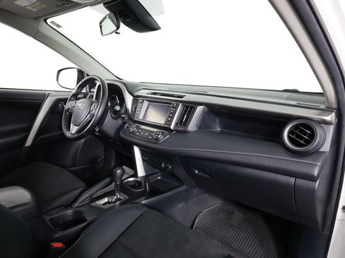 Used 2016 Toyota RAV4 XLE w/ Convenience Package AWD/4WD image 24