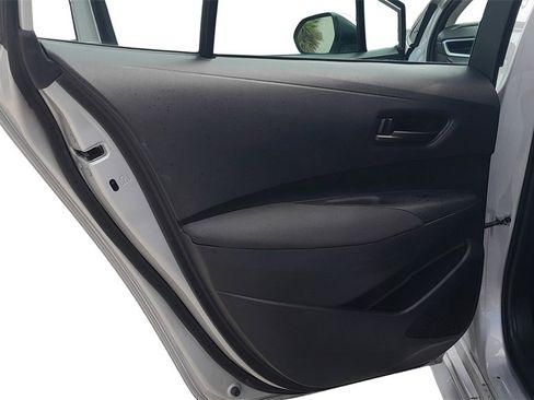 Used 2023 Toyota Corolla LE image 29