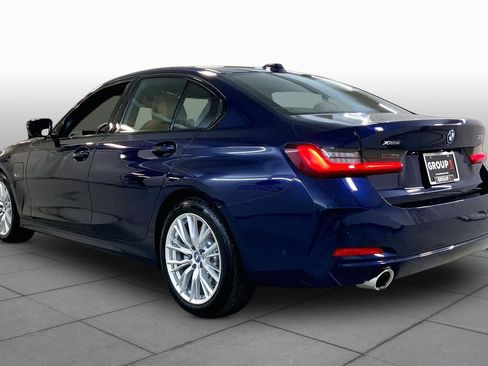 Used 2023 BMW 330e xDrive w/ Premium Package AWD/4WD image 11