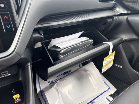 New 2025 Subaru Crosstrek 2.5i Limited w/ Crosstrek Mirror Package image 42