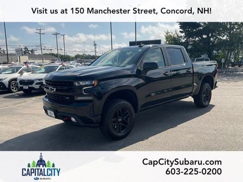 Used 2021 Chevrolet Silverado 1500 LT Trail Boss w/ Convenience Package II AWD/4WD image 4