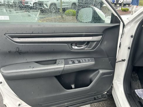 Used 2024 Honda CR-V EX image 18