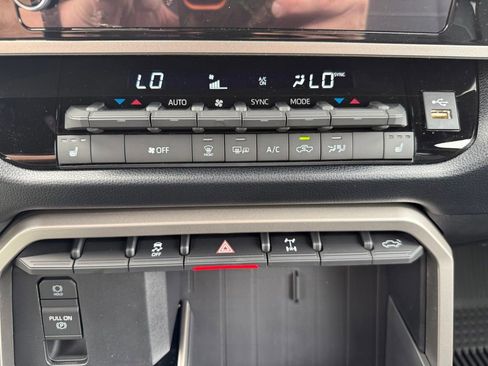 New 2026 Toyota Tundra SR5 AWD/4WD image 27