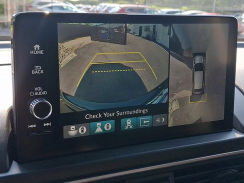 Used 2023 Honda Pilot Elite image 19