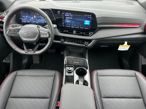 New 2026 Chevrolet Equinox RS w/ Safety and Technology Package image 15