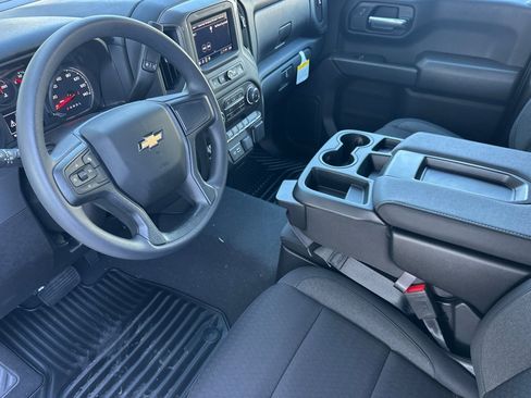 New 2026 Chevrolet Silverado 1500 Custom image 9