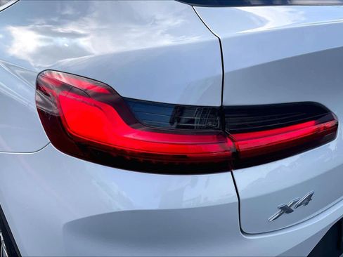 Used 2024 BMW X4 xDrive30i w/ Premium Package image 32