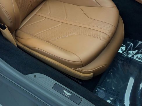 New 2026 Aston Martin V8 Vantage Convertible RWD image 53