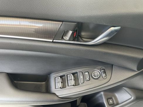 Used 2022 Honda Accord Sport image 21