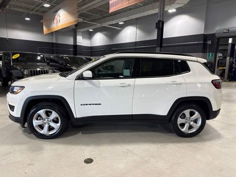 Used 2020 Jeep Compass Latitude FWD image 20