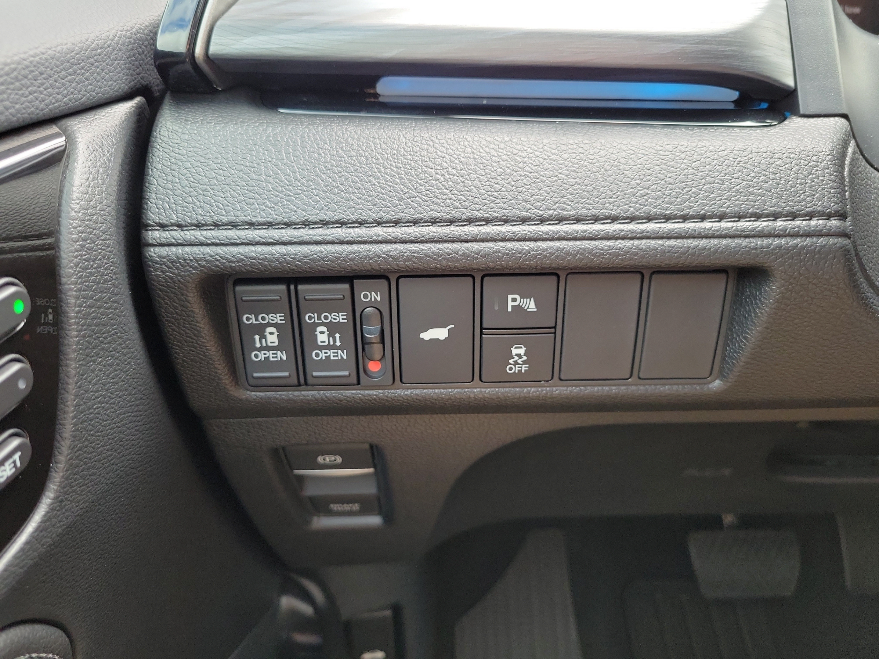 New 2027 Honda Odyssey Elite image 28