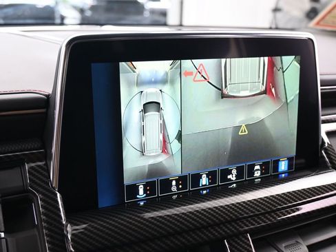 Used 2022 Chevrolet Tahoe RST w/ Sport Performance Package RWD image 22