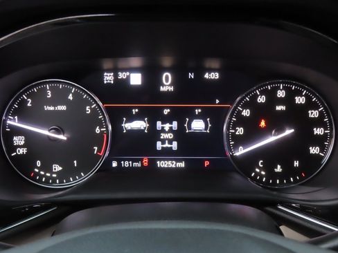 Used 2023 Buick Envision Avenir image 28