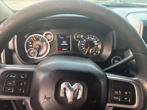 Used 2019 RAM 2500 Tradesman AWD/4WD image 25