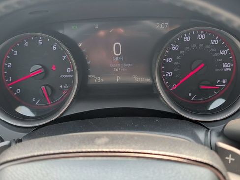 Used 2022 Toyota Camry XSE FWD image 13