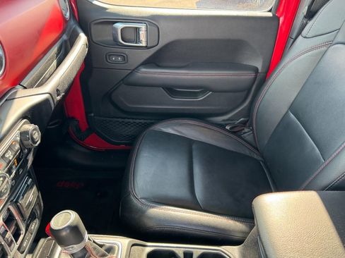Used 2020 Jeep Gladiator Rubicon image 13