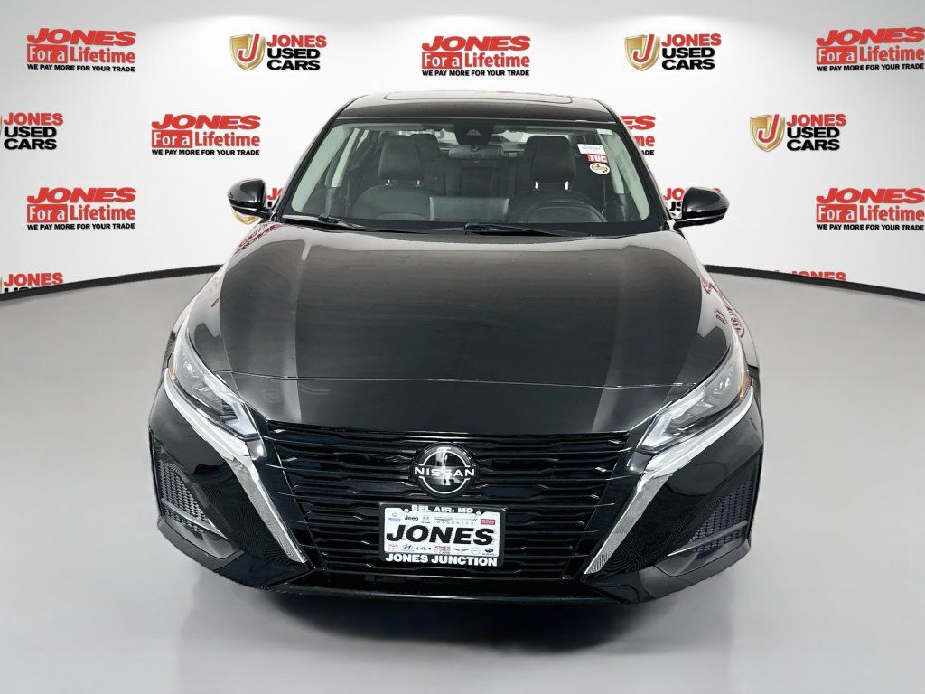 Certified 2023 Nissan Altima 2.5 SV w/ SV Premium Package FWD image 13