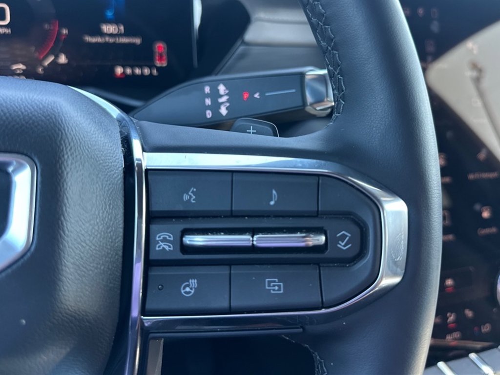 Used 2024 GMC Acadia Elevation w/ Luxury Package FWD image 18