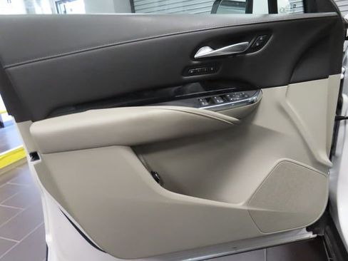 Certified 2023 Cadillac XT4 Premium Luxury image 10